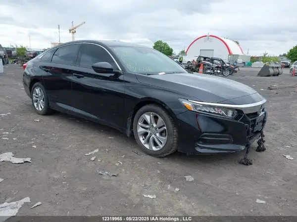 1HGCV1F18JA811269 2018 HONDA ACCORD - Image 1