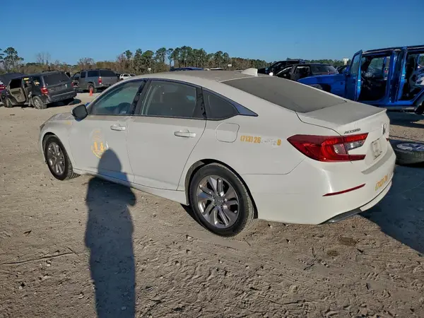 1HGCV1F18KA011900 2019 HONDA ACCORD - Image 2
