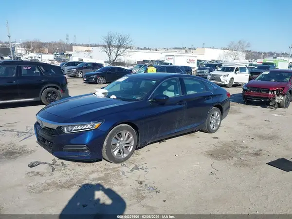 1HGCV1F18KA018183 2019 HONDA ACCORD - Image 2