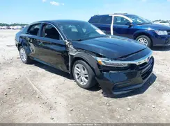 1HGCV1F18KA040569 2019 HONDA ACCORD