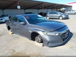 1HGCV1F18KA043679 2019 HONDA ACCORD