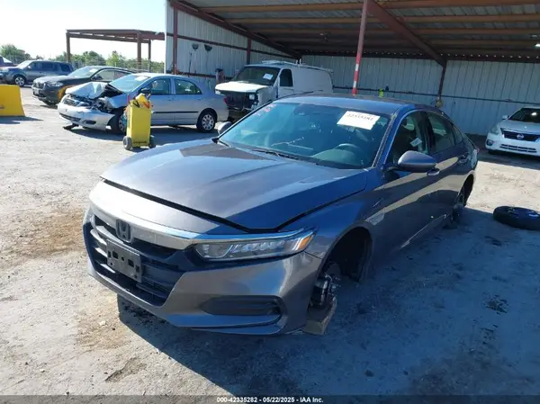 1HGCV1F18KA043679 2019 HONDA ACCORD - Image 2