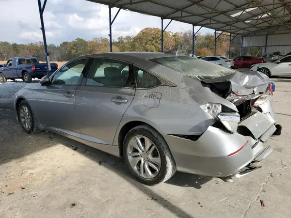 1HGCV1F18KA056724 2019 HONDA ACCORD - Image 2