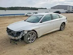 1HGCV1F18KA056819 2019 HONDA ACCORD