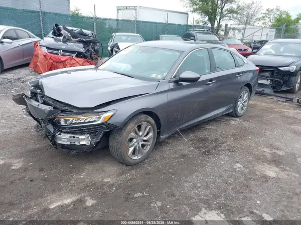 1HGCV1F18KA066248 2019 HONDA ACCORD - Image 2
