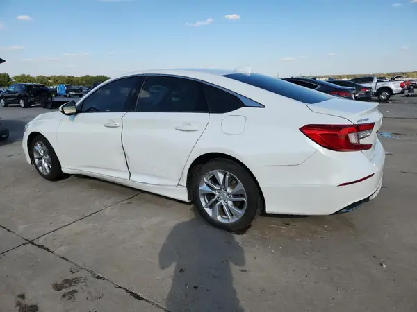 1HGCV1F18KA067514 2019 HONDA ACCORD - Image 2