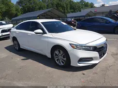 1HGCV1F18KA130613 2019 HONDA ACCORD