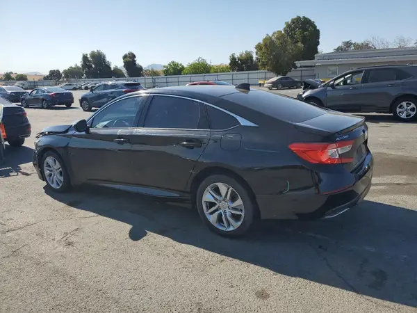 1HGCV1F18KA159741 2019 HONDA ACCORD - Image 2