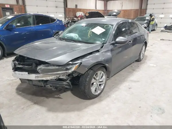 1HGCV1F18KA167113 2019 HONDA ACCORD - Image 2