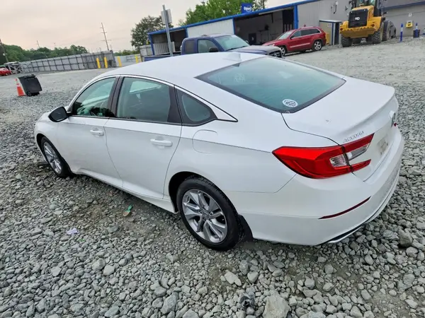 1HGCV1F18KA173073 2019 HONDA ACCORD - Image 2