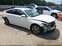 1HGCV1F18KA176927 2019 HONDA ACCORD