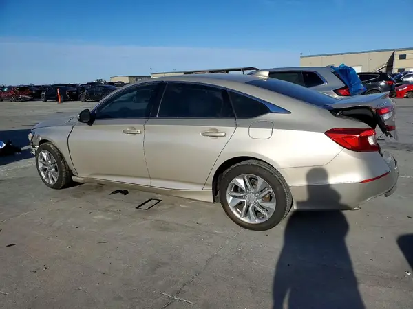 1HGCV1F18LA076361 2020 HONDA ACCORD - Image 2