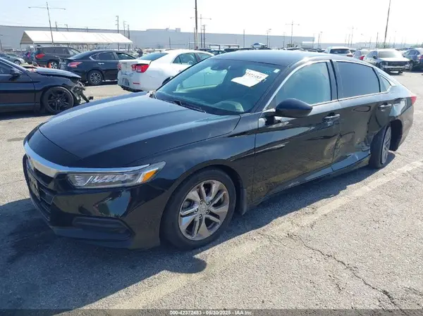 1HGCV1F18LA098621 2020 HONDA ACCORD - Image 2