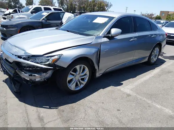1HGCV1F18LA111576 2020 HONDA ACCORD - Image 2