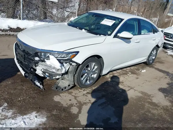 1HGCV1F18LA129592 2020 HONDA ACCORD - Image 2