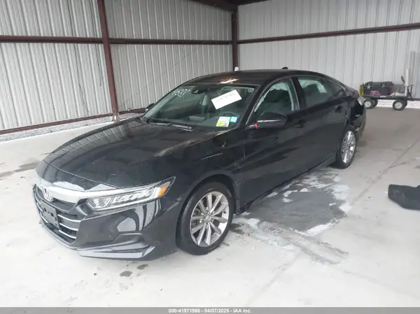 1HGCV1F18NA014588 2022 HONDA ACCORD - Image 2