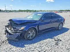 1HGCV1F19JA028963 2018 HONDA ACCORD