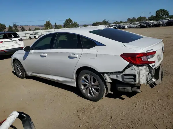 1HGCV1F19JA052843 2018 HONDA ACCORD - Image 2