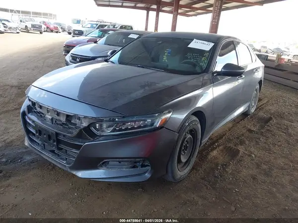 1HGCV1F19JA061493 2018 HONDA ACCORD - Image 2