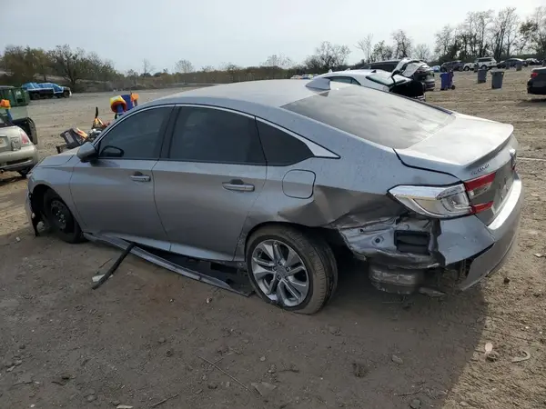 1HGCV1F19JA064832 2018 HONDA ACCORD - Image 2