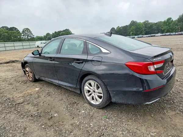 1HGCV1F19JA088841 2018 HONDA ACCORD - Image 2