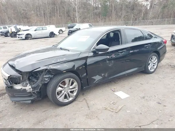 1HGCV1F19JA088872 2018 HONDA ACCORD - Image 2