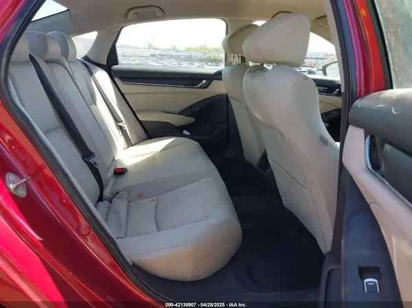 1HGCV1F19JA092761 2018 HONDA ACCORD - Image 8