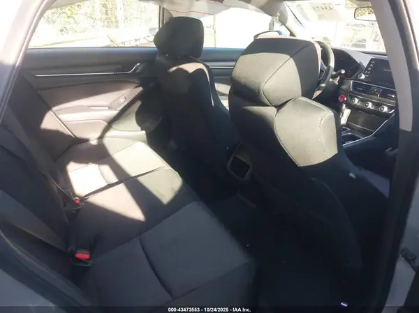 1HGCV1F19JA108439 2018 HONDA ACCORD - Image 8