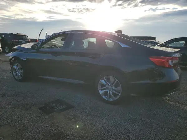 1HGCV1F19JA110157 2018 HONDA ACCORD - Image 2