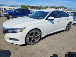 1HGCV1F19JA131588 2018 HONDA ACCORD