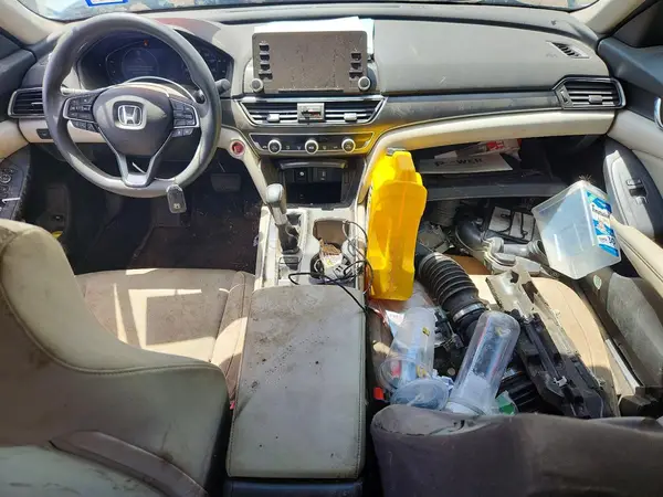 1HGCV1F19JA131610 2018 HONDA ACCORD - Image 8