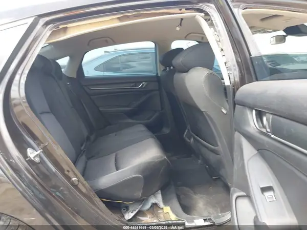 1HGCV1F19JA136483 2018 HONDA ACCORD - Image 8