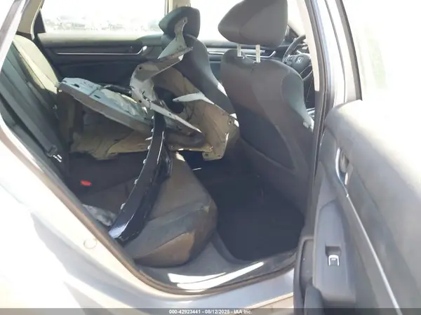 1HGCV1F19JA139982 2018 HONDA ACCORD - Image 8