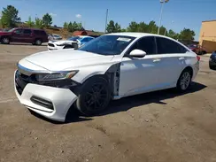 1HGCV1F19JA152831 2018 HONDA ACCORD