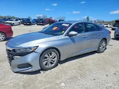 1HGCV1F19JA156765 2018 HONDA ACCORD