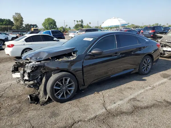 1HGCV1F19JA158631 2018 HONDA ACCORD