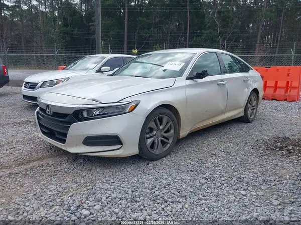 1HGCV1F19JA162467 2018 HONDA ACCORD - Image 2