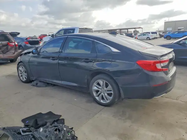 1HGCV1F19JA166440 2018 HONDA ACCORD - Image 2