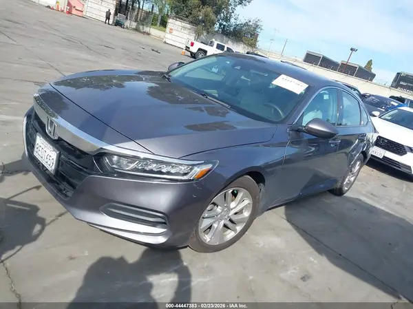 1HGCV1F19JA184260 2018 HONDA ACCORD - Image 2