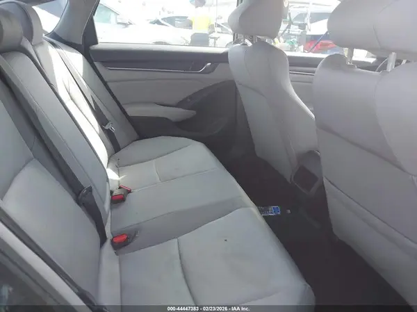 1HGCV1F19JA184260 2018 HONDA ACCORD - Image 8