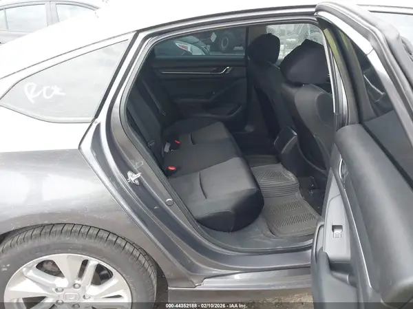 1HGCV1F19JA184288 2018 HONDA ACCORD - Image 8