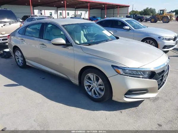 1HGCV1F19JA194187 2018 HONDA ACCORD - Image 1