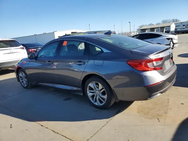 1HGCV1F19JA202207 2018 HONDA ACCORD - Image 2