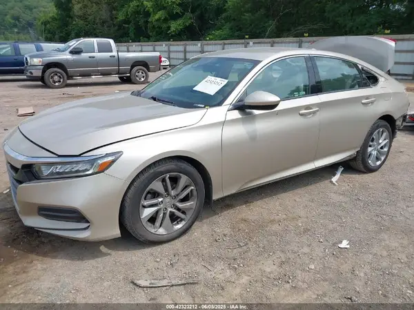 1HGCV1F19JA205964 2018 HONDA ACCORD - Image 2