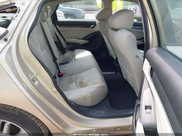 1HGCV1F19JA205964 2018 HONDA ACCORD - Image 8