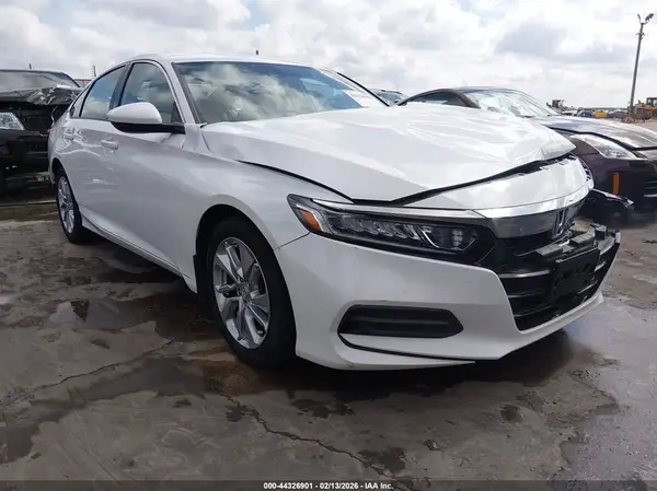 1HGCV1F19JA208184 2018 HONDA ACCORD - Image 1