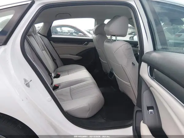1HGCV1F19JA208184 2018 HONDA ACCORD - Image 8