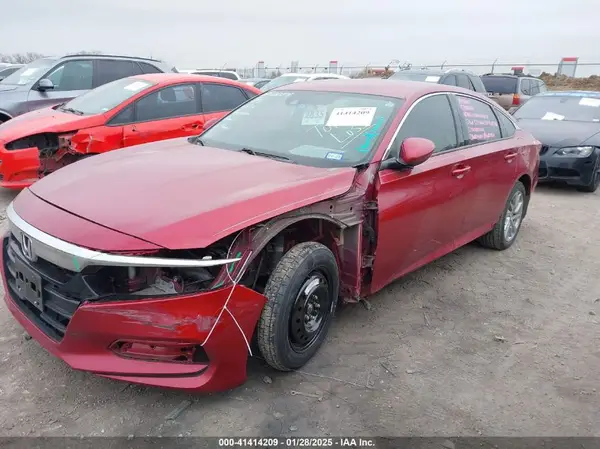 1HGCV1F19JA210520 2018 HONDA ACCORD - Image 2