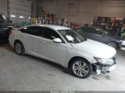 1HGCV1F19JA220741 2018 HONDA ACCORD