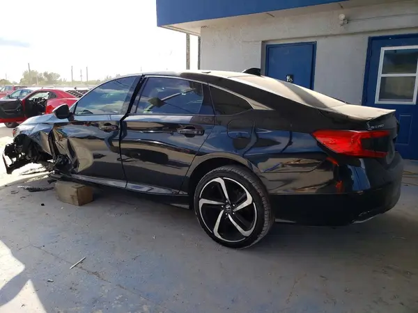 1HGCV1F19JA222750 2018 HONDA ACCORD - Image 2